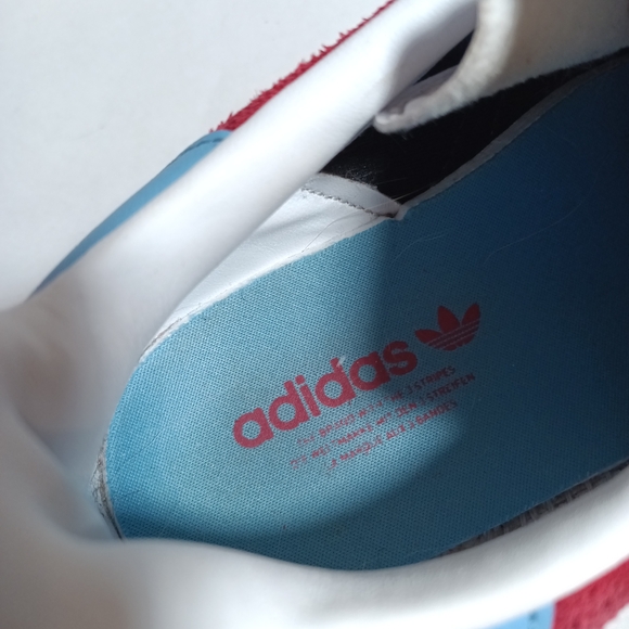 Adidas Gazelle Red Suede Sneakers Light Blue Stripes Unisex Women's 8.5 Mens 7.5 - Picture 6 of 7